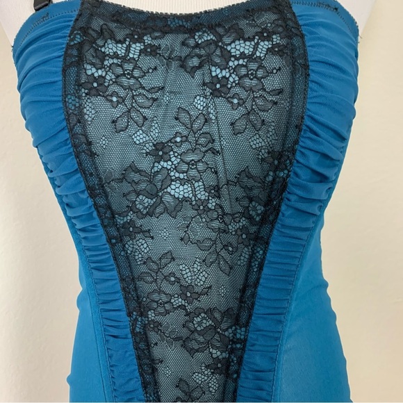 Torrid Ruched Lace Corset Bustier Top Garter Belt Straps Women’s 0/12 Blue Black - Picture 10 of 16